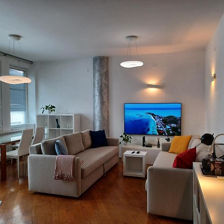 Apartment Ganymede Загреб Экстерьер фото