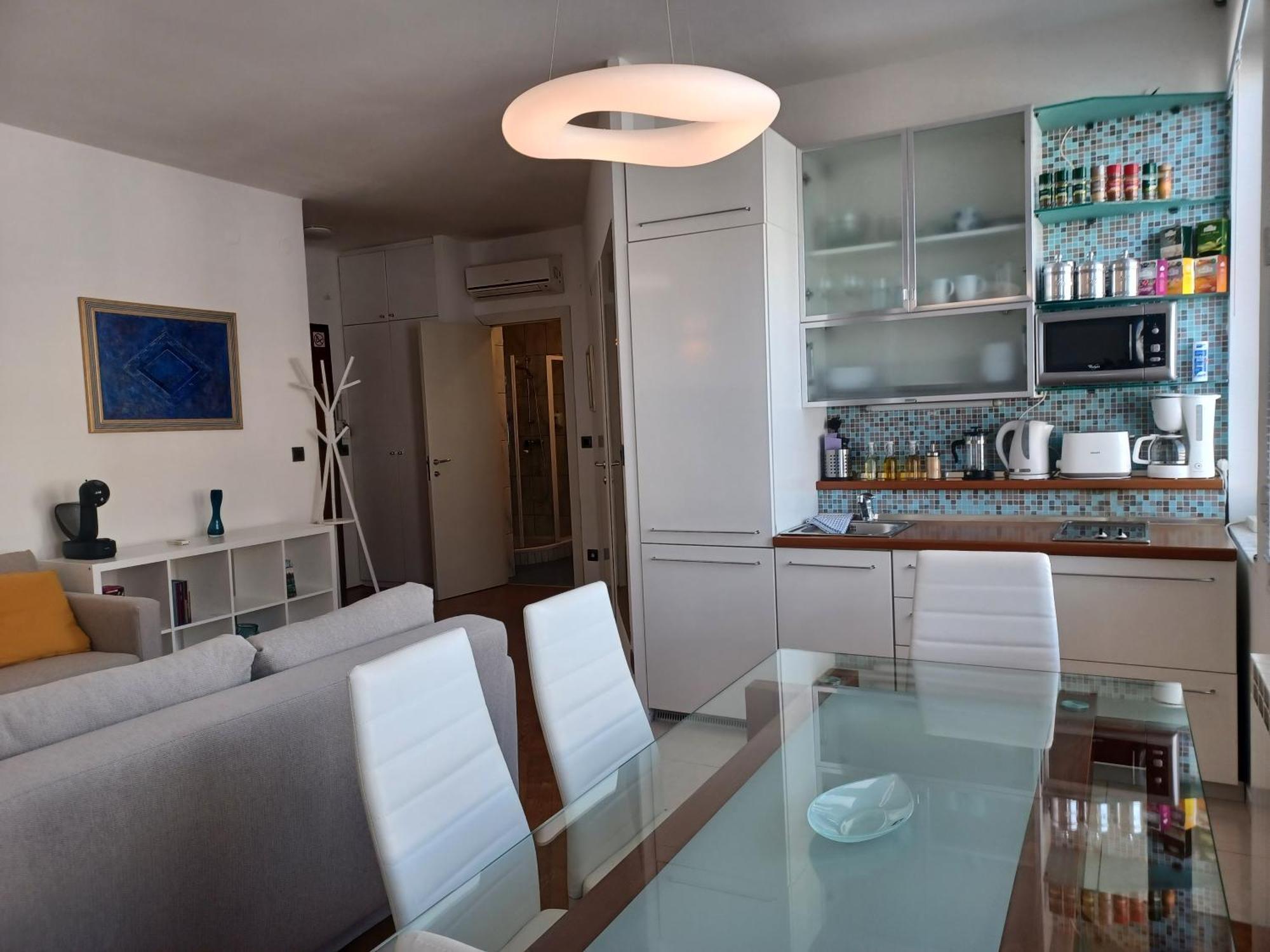 Apartment Ganymede Загреб Экстерьер фото
